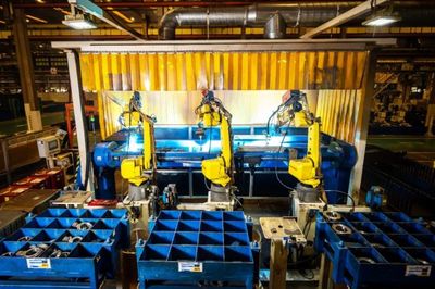 智改数转，构筑工业安全新防线 徐工集团成功入选国家智能制造示范工厂揭榜单位，信息安全软件开发成果显著